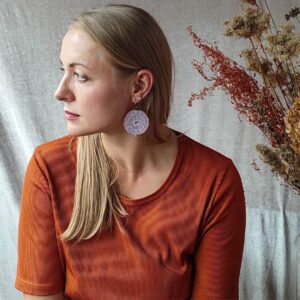 delikatne, lekkie, kobiece kolczyki koła