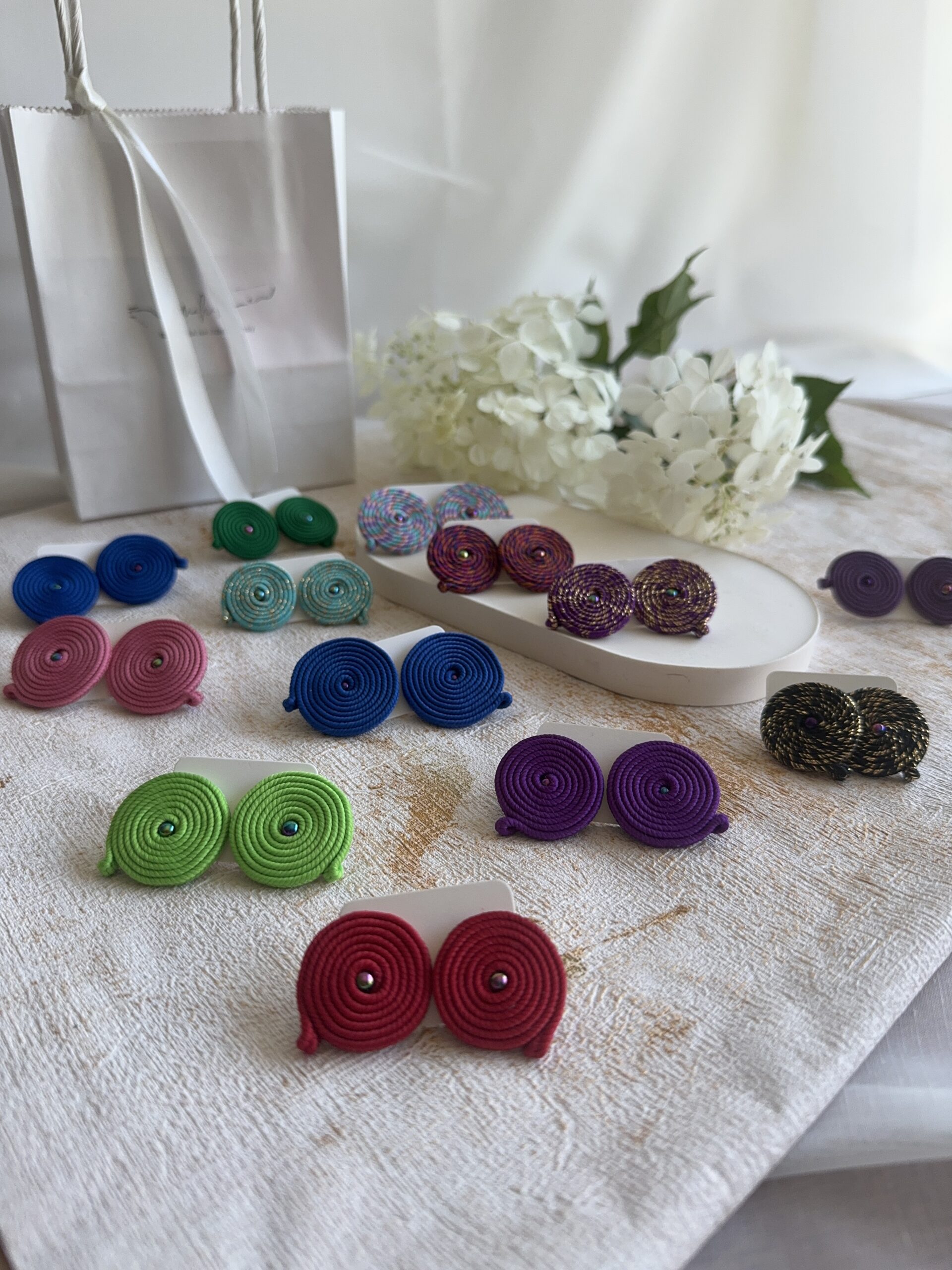 Kolczyki fioletowe koła - obrazek 5