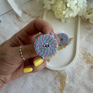 małe koła kolorowe sztyfty