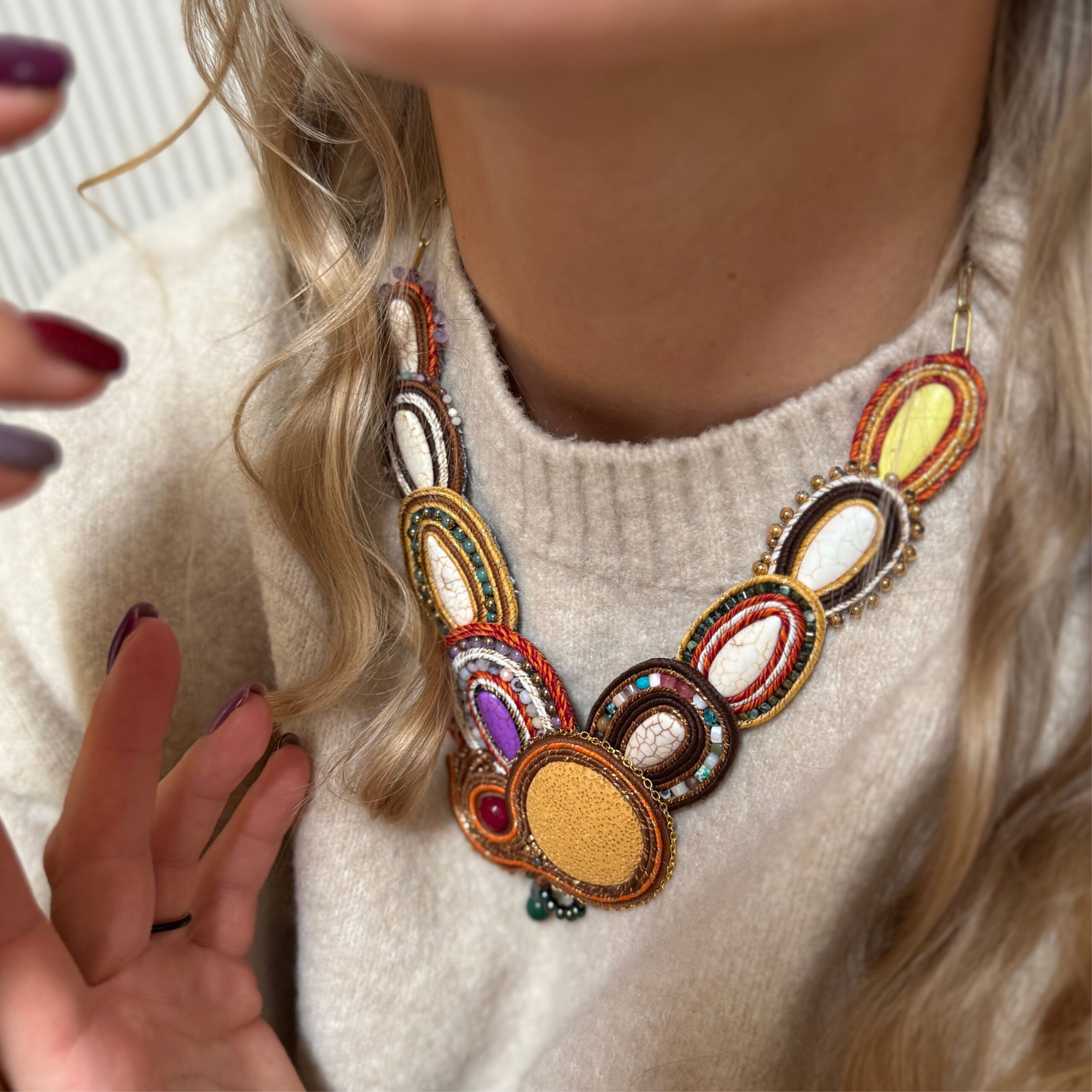 Kolorowy naszyjnik XL - obrazek 3